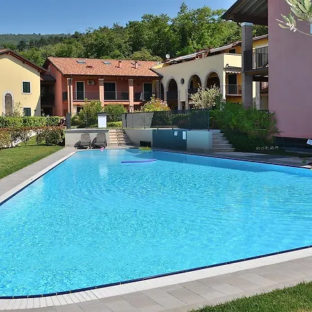 Apartment Corte La Fiorita Costermano sul Garda